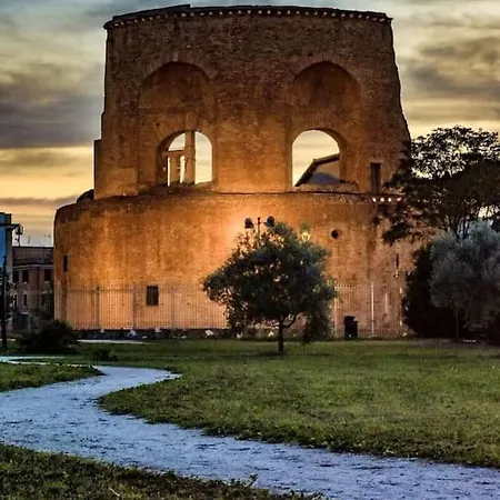 アパート Al Cortiletto Di Torpigna ローマ